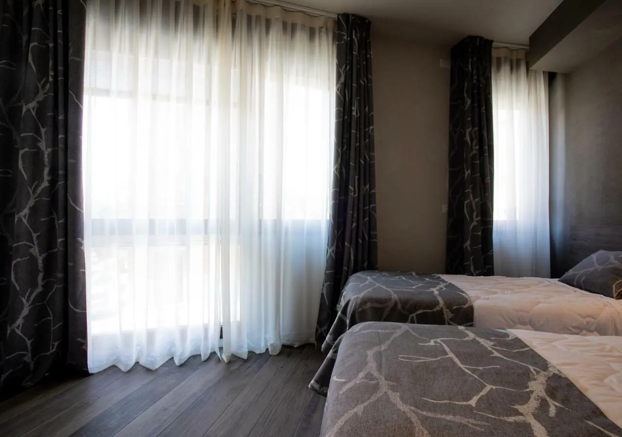 Astoria Living Apartments Bologne
