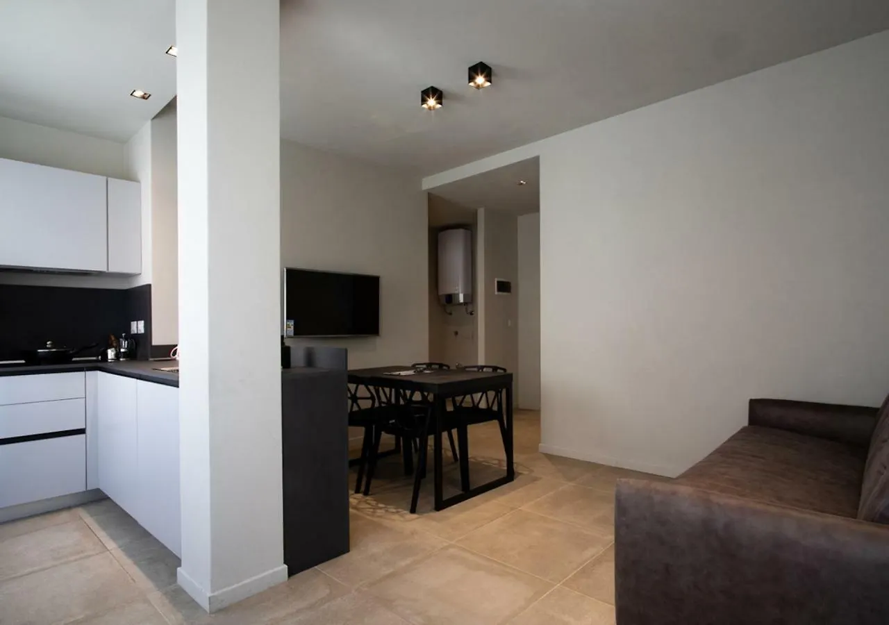 Astoria Living Apartments Bologne